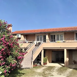 Remi Apartman
